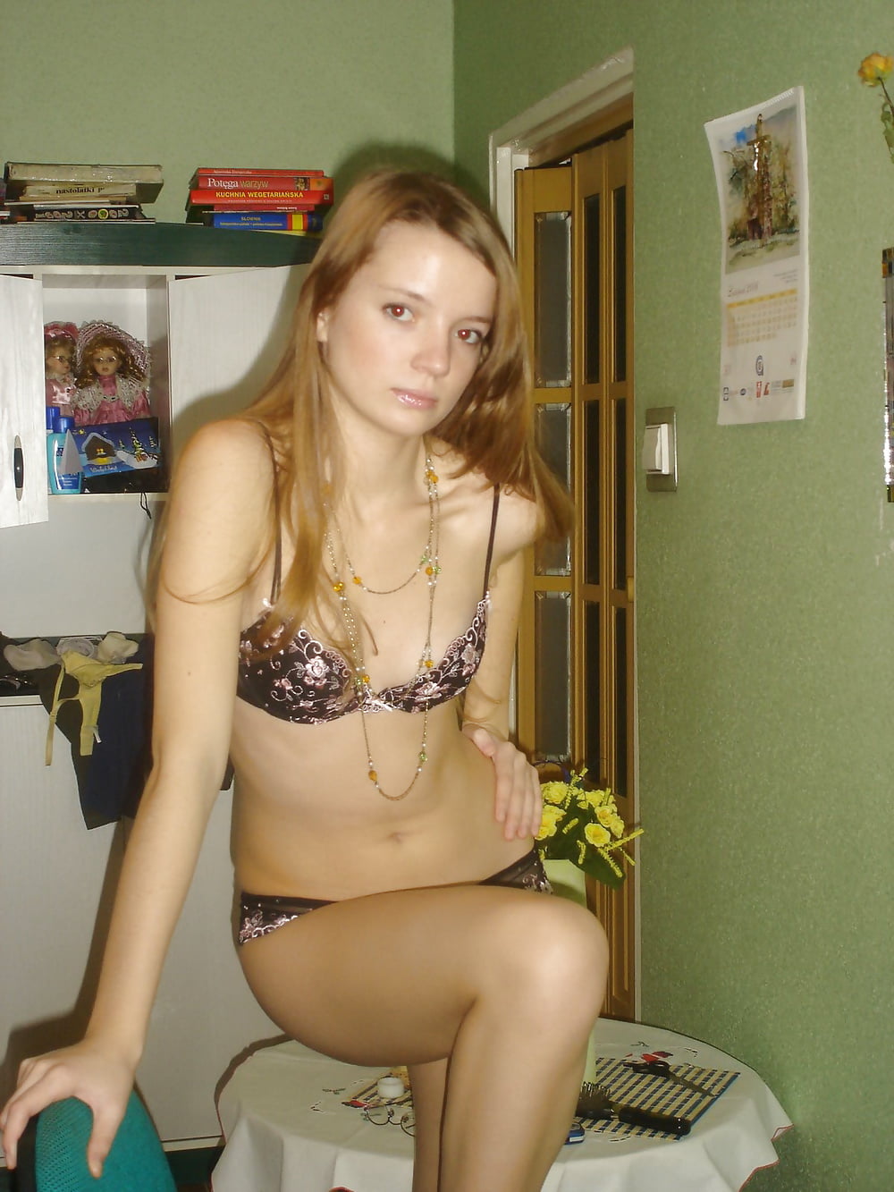 amateur teen posing nude: private pics part 2 adult photos