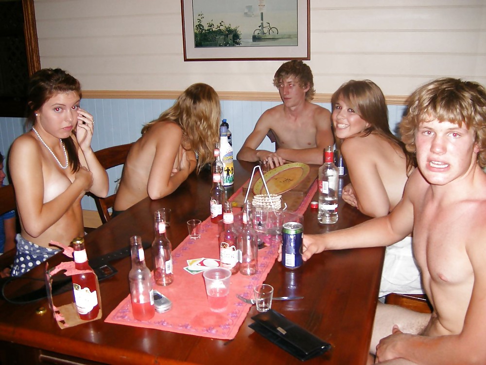 TEENS 138 adult photos