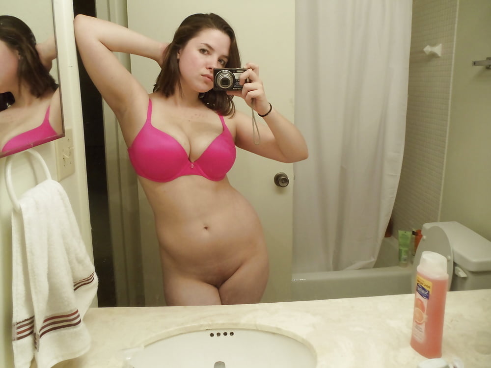 Chubby Girl, Golden Shower and Cumshots adult photos