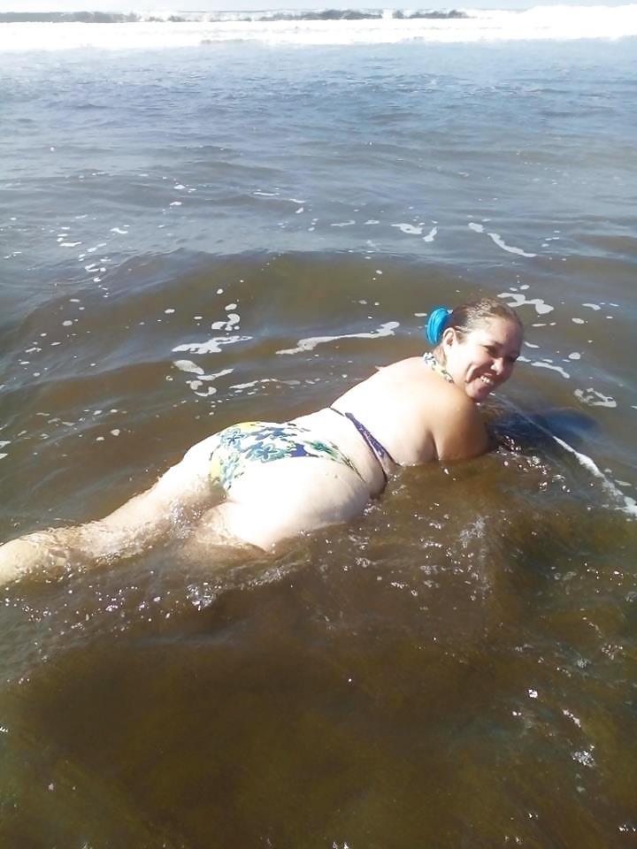 Chubby milf latina adult photos