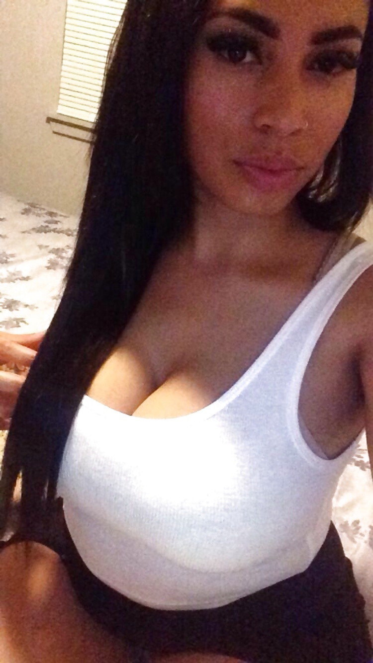 Young hot teen big booty big boobs adult photos
