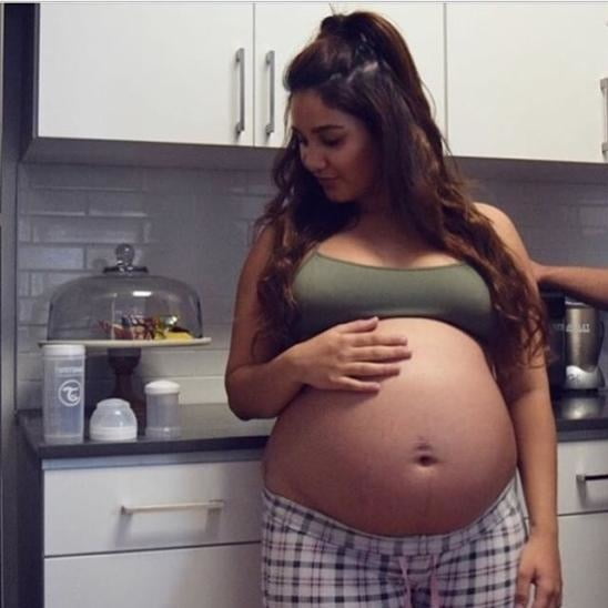 Pregnant women - 64 Photos 