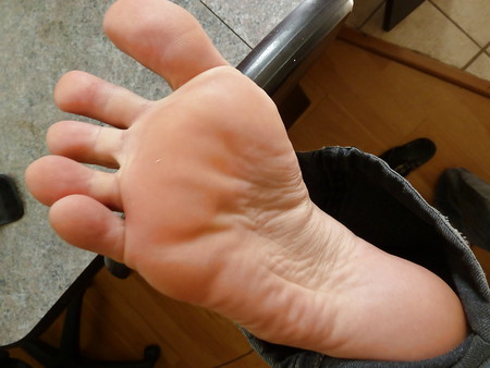 cum in my soles