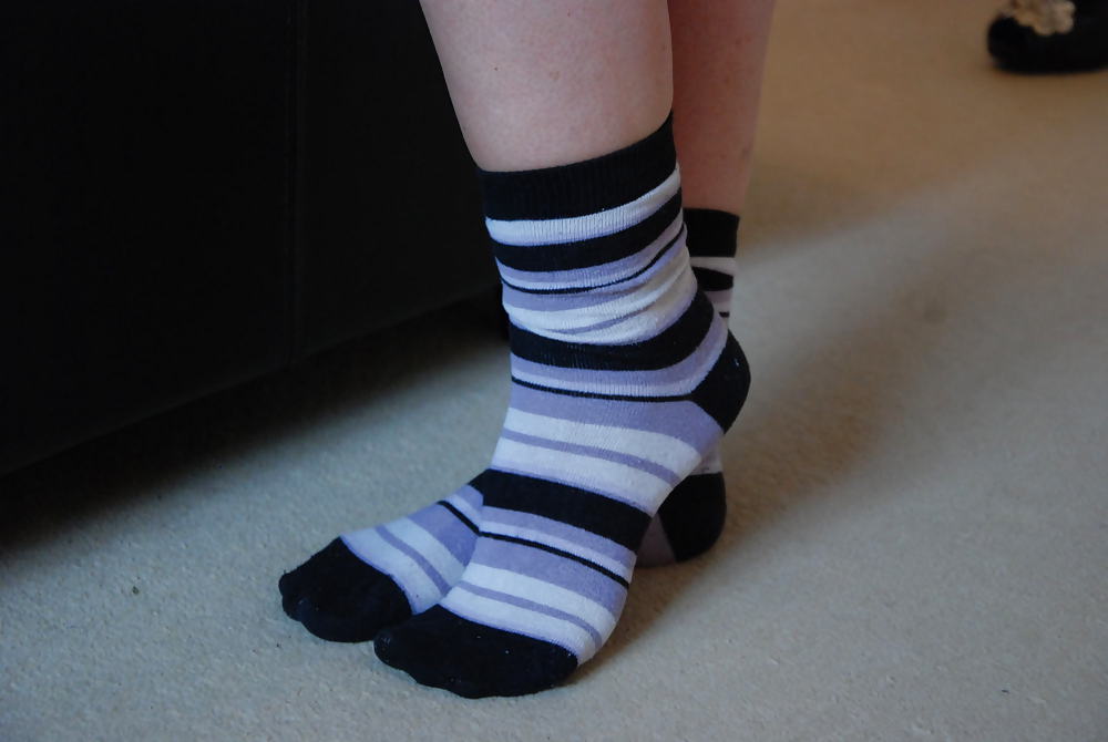 dee sexy feet in socks awsome adult photos