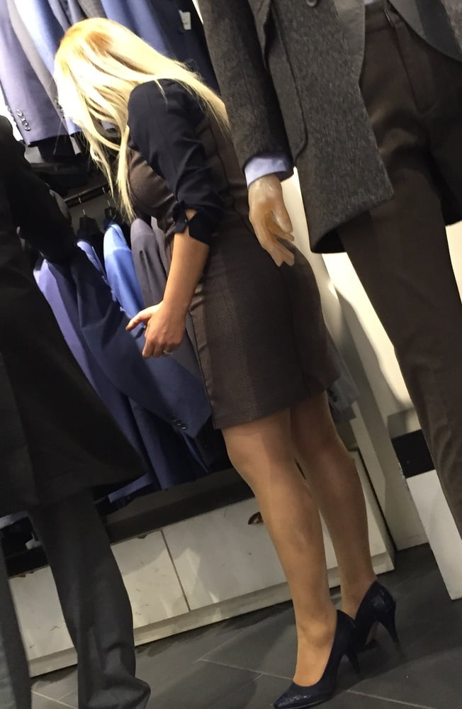 Shop Sluts in Pantyhose - 29 Photos 