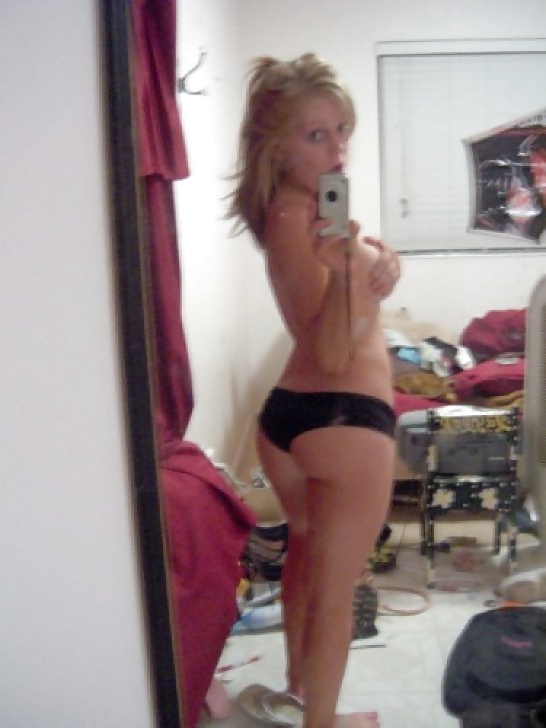 amateur selfies 2 adult photos