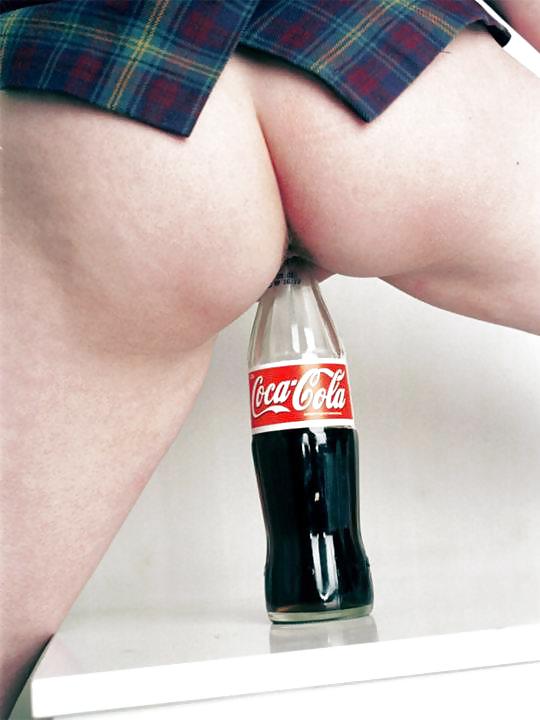 PLAY WITH COKE adult photos