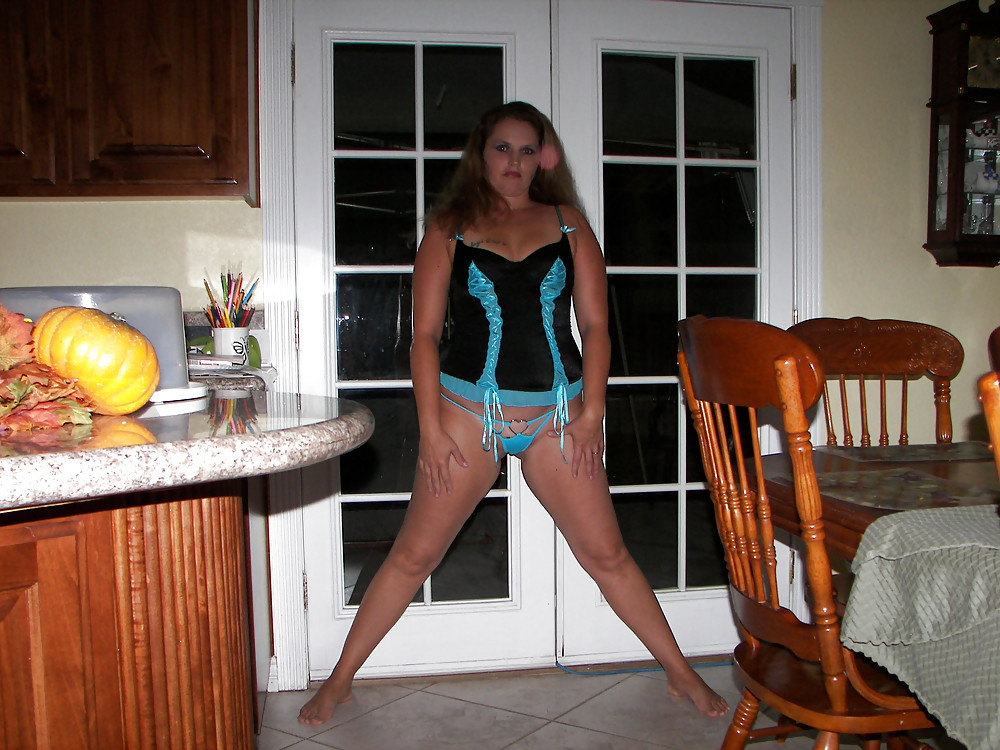 Slut Debra B From SmutDates.com adult photos