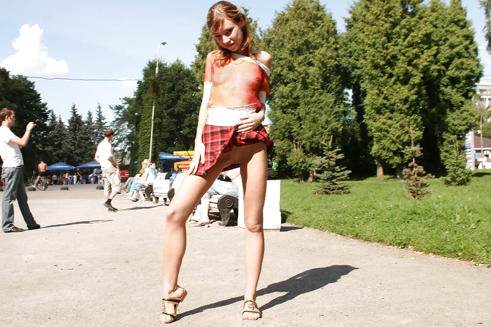 Rus flash-babe adult photos