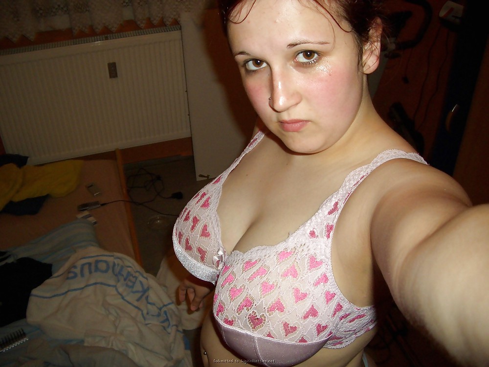 Amateur teengirl with big big boobs adult photos