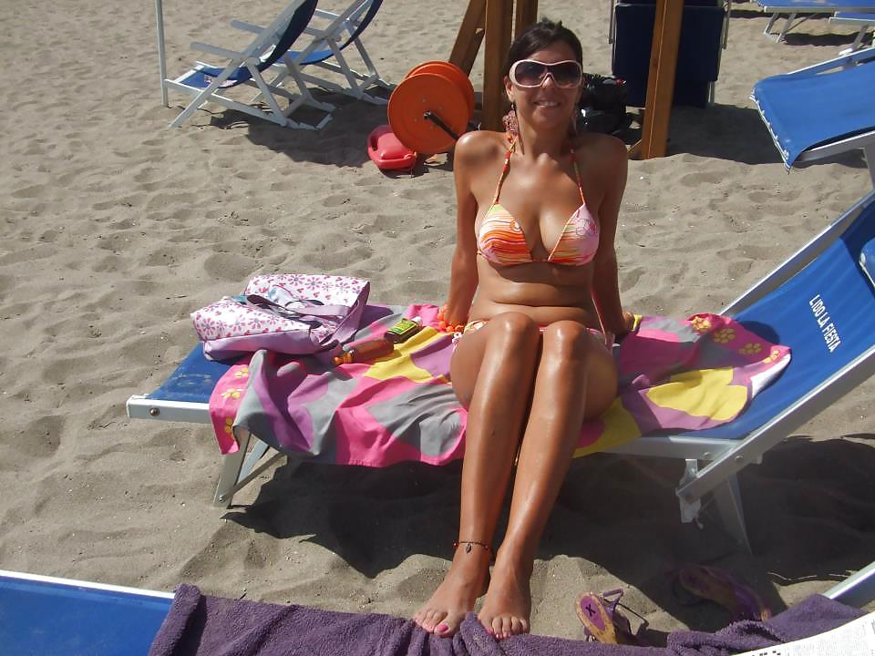 italian girl: cinzia adult photos