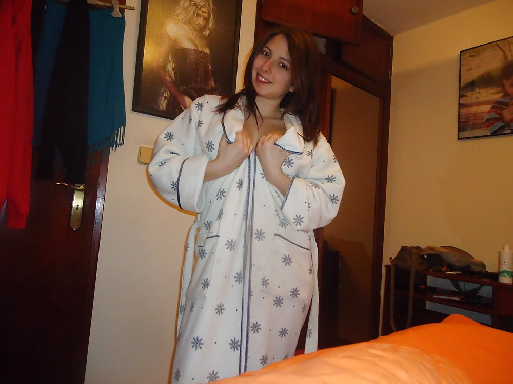 Young Milf adult photos