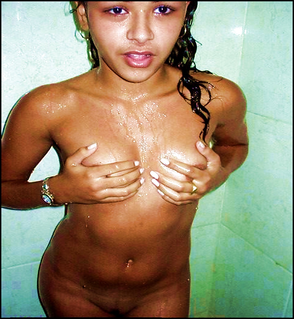 Women's big pussy of Brazil adult photos