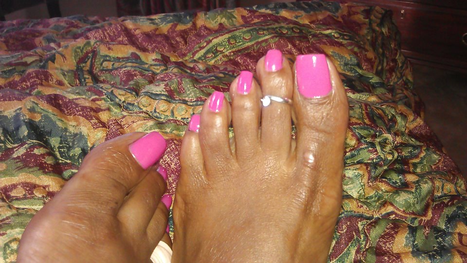 black womans sexy toes adult photos