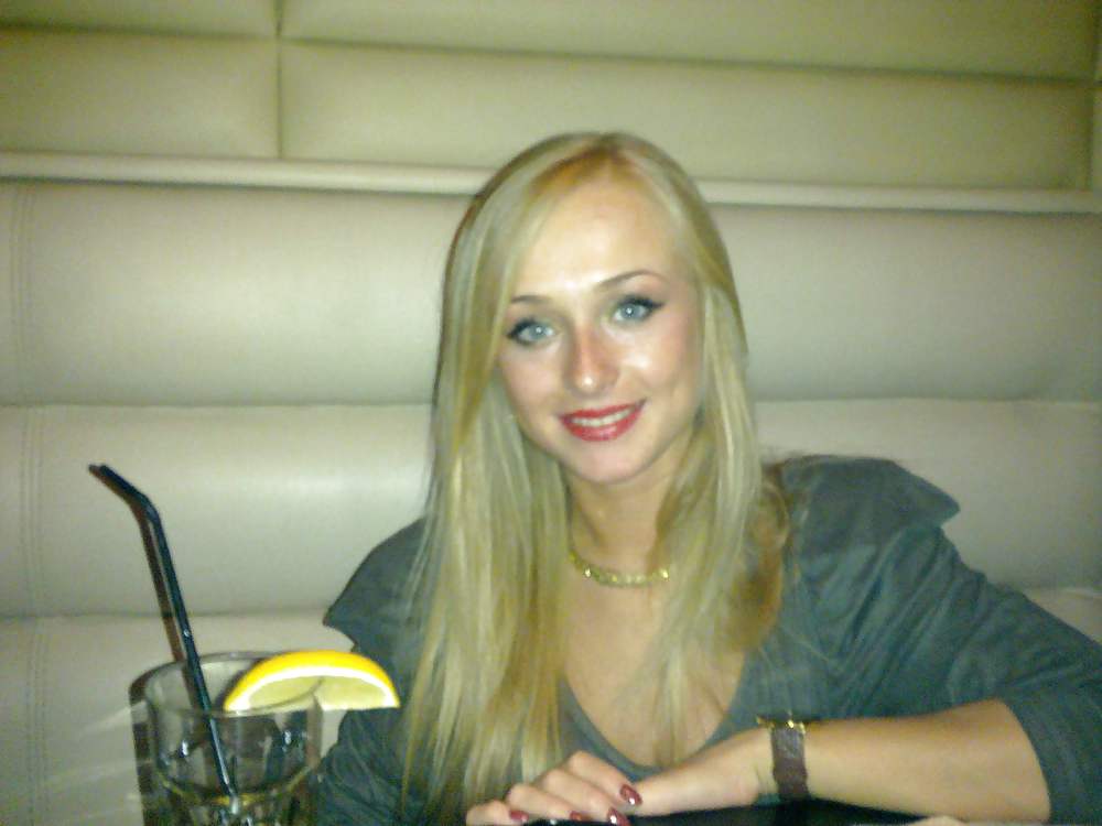 hot amature #2 adult photos