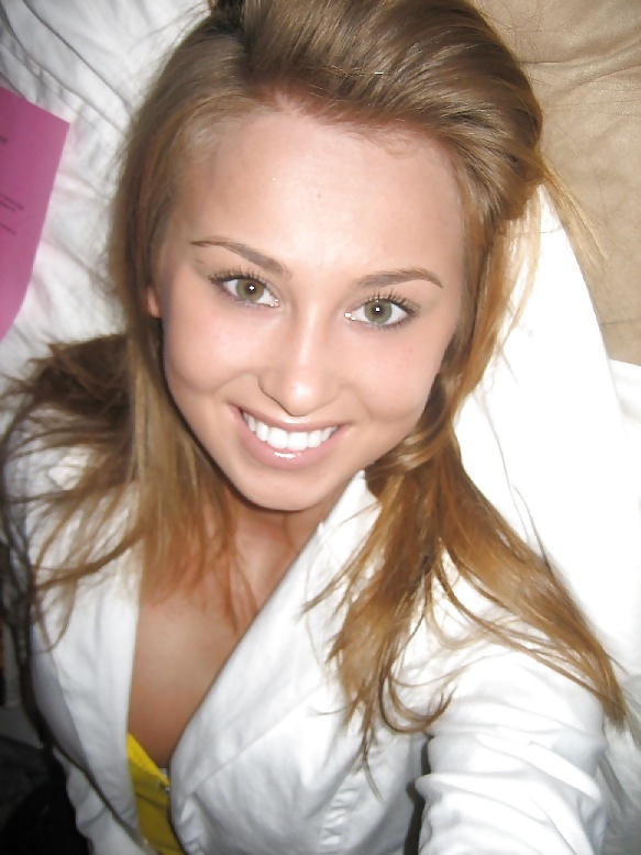 More Girls adult photos
