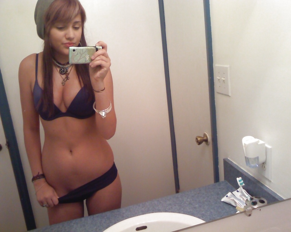 Sexy Friend Vol. 177 adult photos