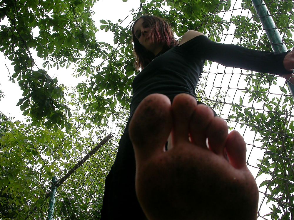 Gothic Foot Queen - Ylva adult photos