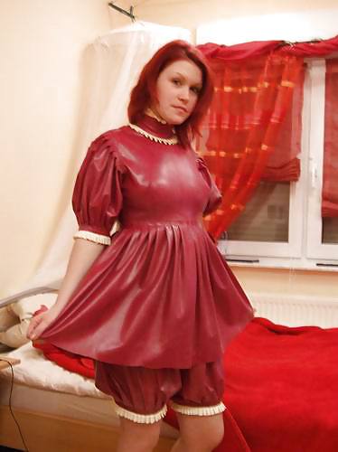 Latex Girl adult photos