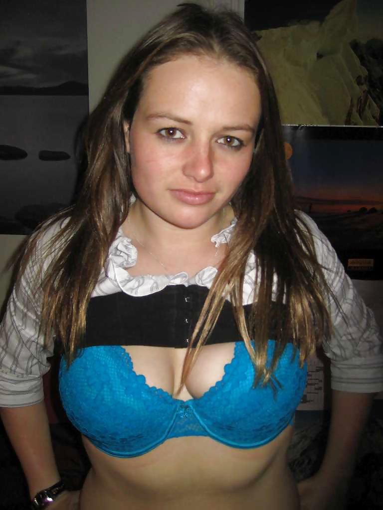 Which is your perfect cleave picture you wanna cum all over adult photos