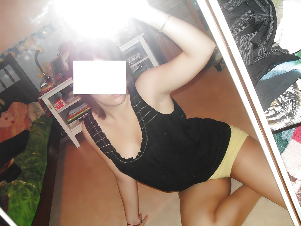 coquine sky adult photos