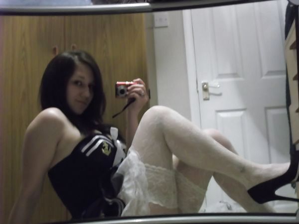 sexy selfshot british teen girls adult photos