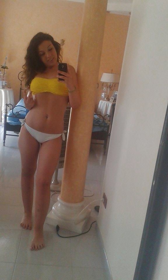 Amatoriale Troie Amateur Bitch adult photos