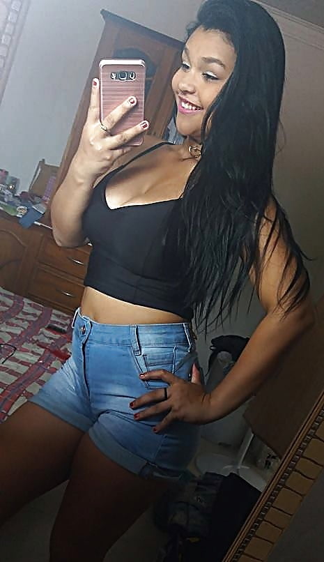 Emily Peitudinha Gostosa do Face adult photos