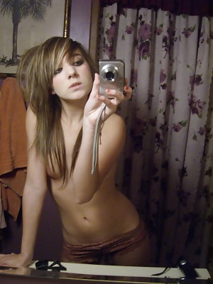 young selfshot emo topless adult photos