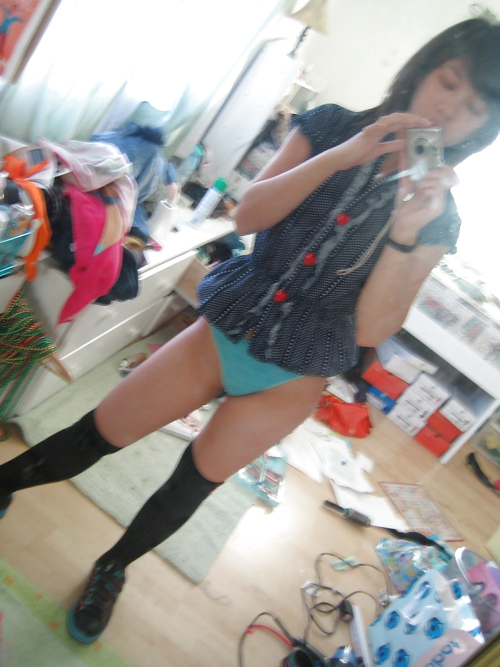 Cute Selfie Teens (18+) adult photos