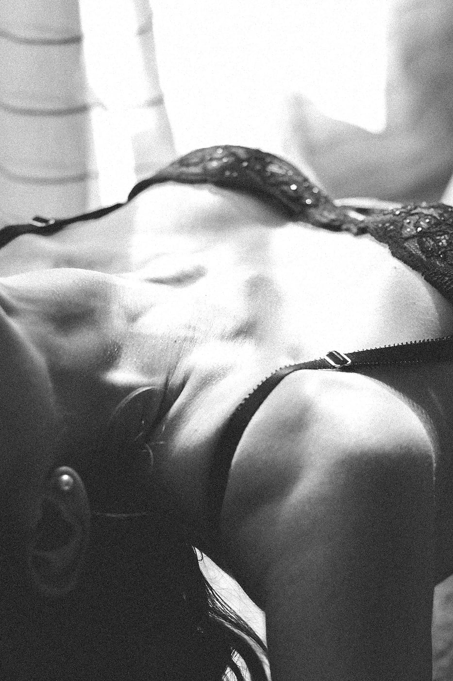 JESSICA BOUDOIR SESSION adult photos