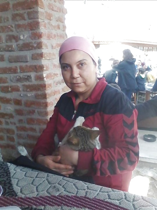 Turkish Kaptan geldi adult photos