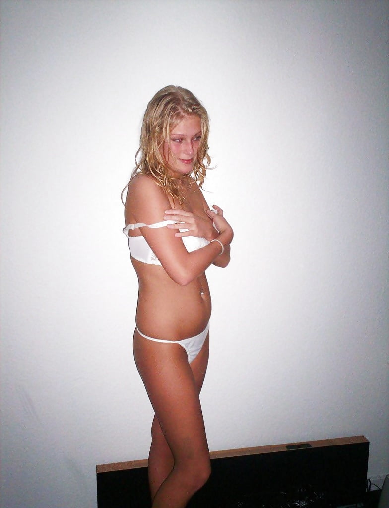 Amateur Cuties 12 adult photos