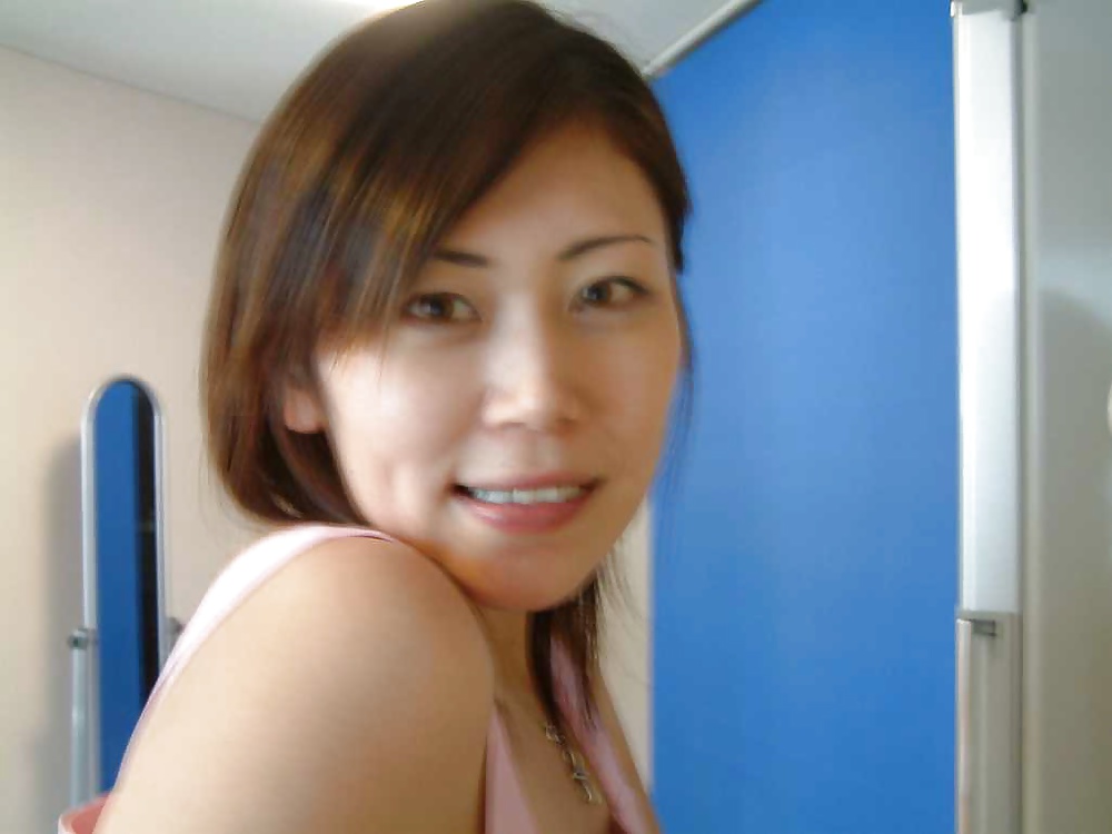 Amateur japanese wife Aki 6 adult photos