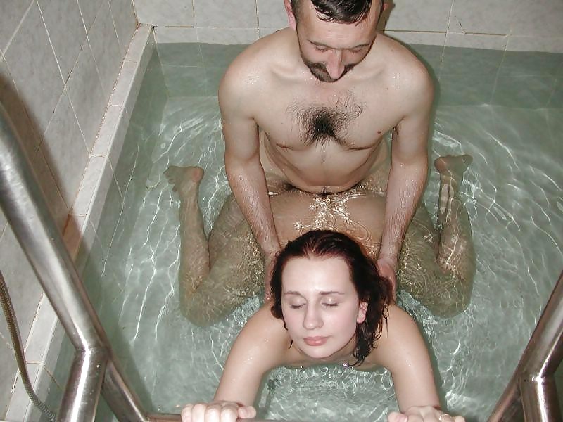 les jeunes salopes et les vieux adult photos