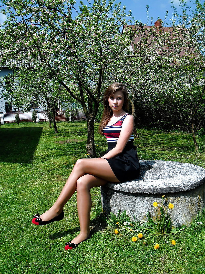 Amazing teen legs 5 adult photos