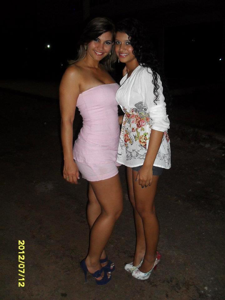 FACEBOOK CLAUDIA MARTINS adult photos