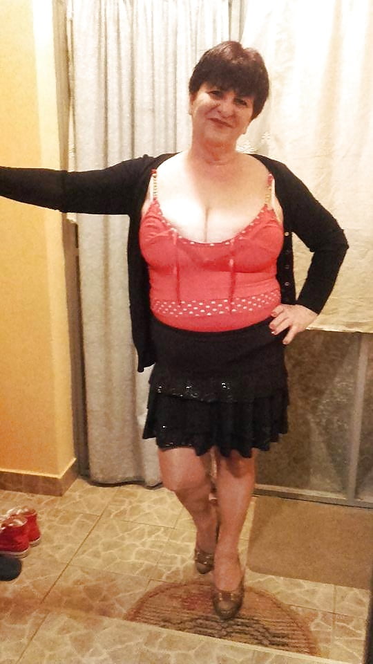 Mrs. J - Mature Peasant Whore adult photos