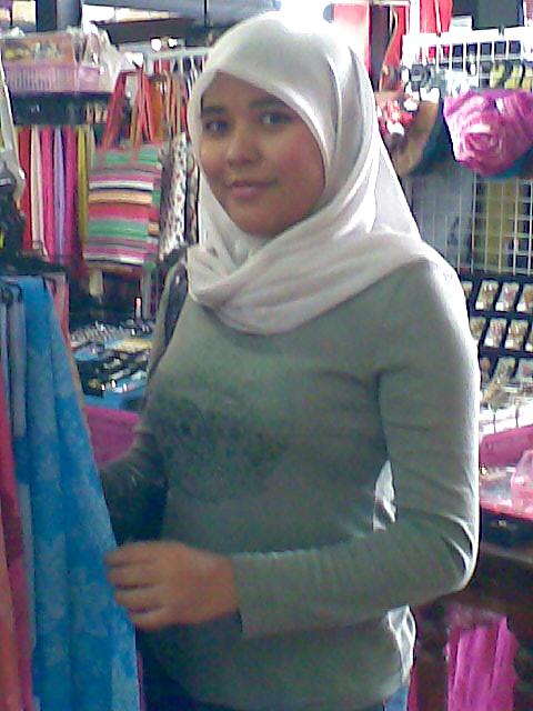 Hijab Asian Indo Girls III adult photos