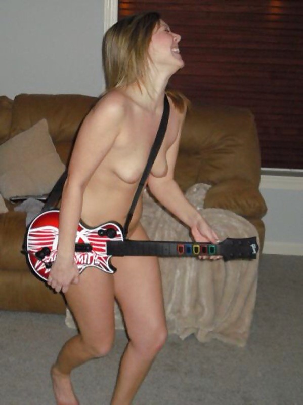 Guitar Hero Teen Ex GF adult photos