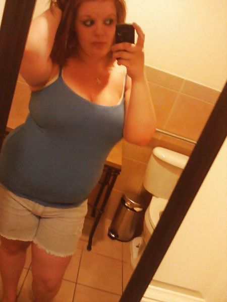 Teen Cleavage - Dressed adult photos