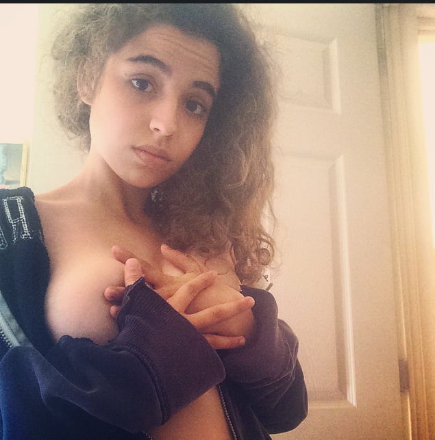 March 2019 Latina Teen Selfies adult photos