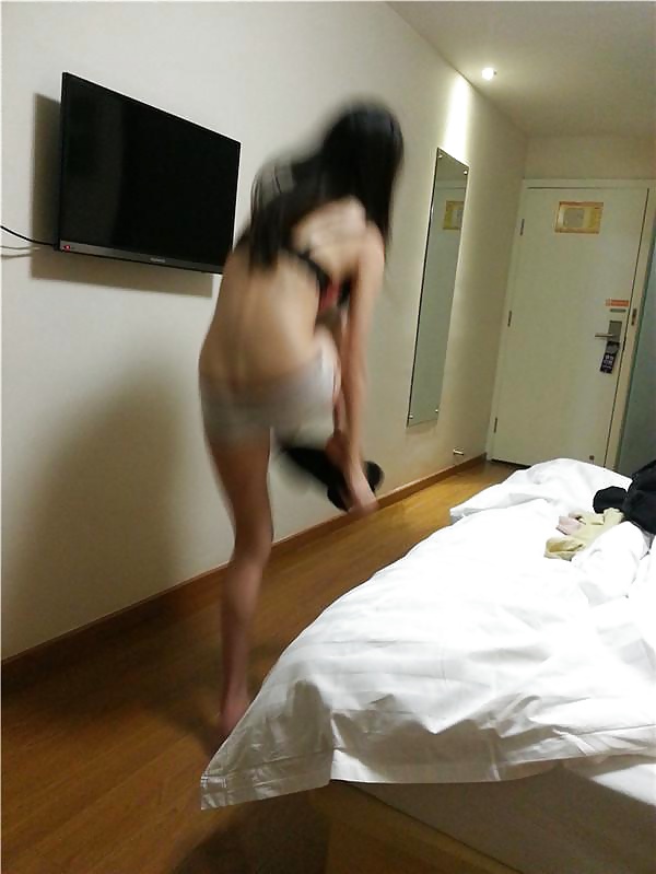 Chinese girl fucked in hotel adult photos