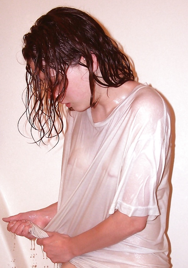 teens wet t shirt adult photos