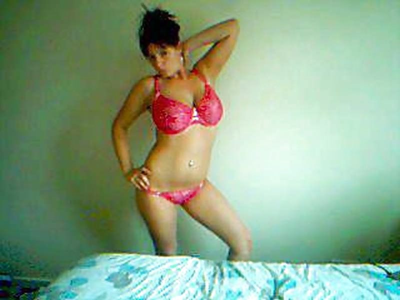 Irish teen Alison from Derry adult photos