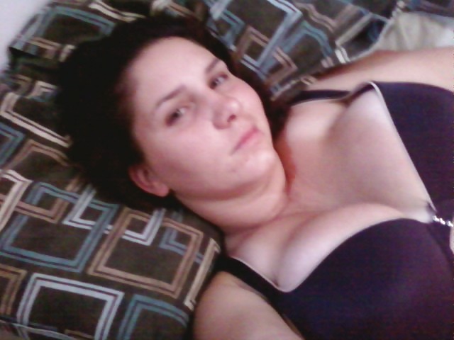 Plump Girls I Found On SmutDates adult photos