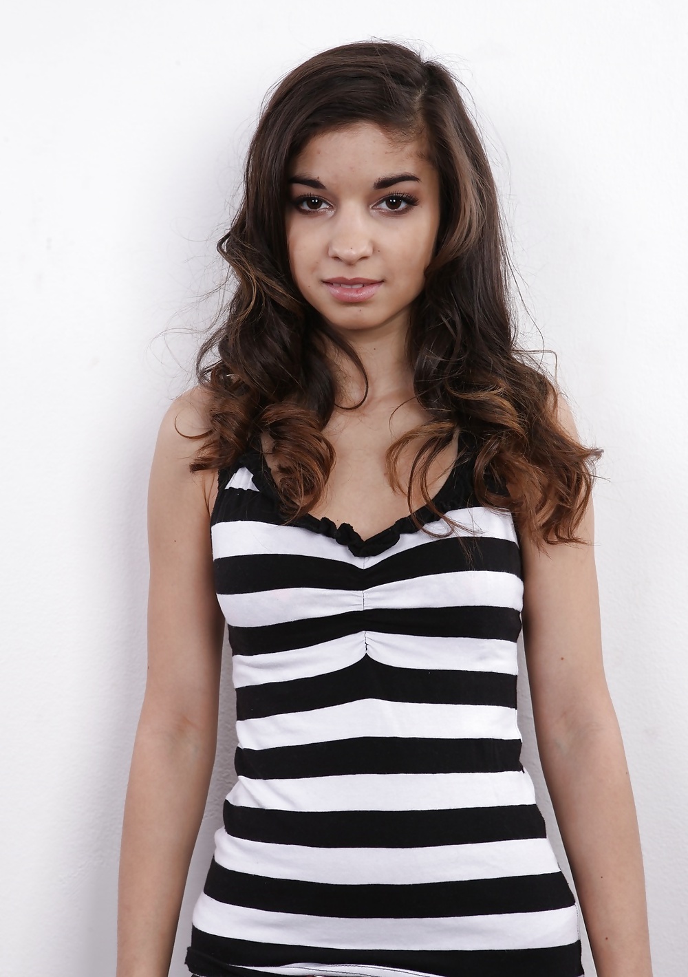 Jizz your load on these sluts 7 adult photos