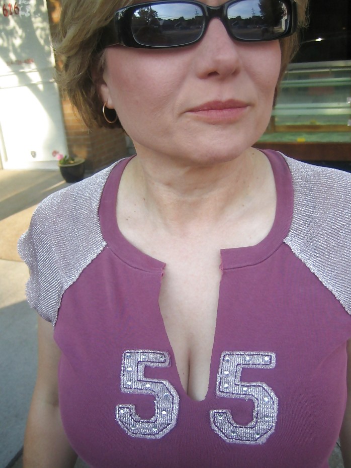 MarieRocks, 50+ MILF - Photos from 2010 #3 adult photos