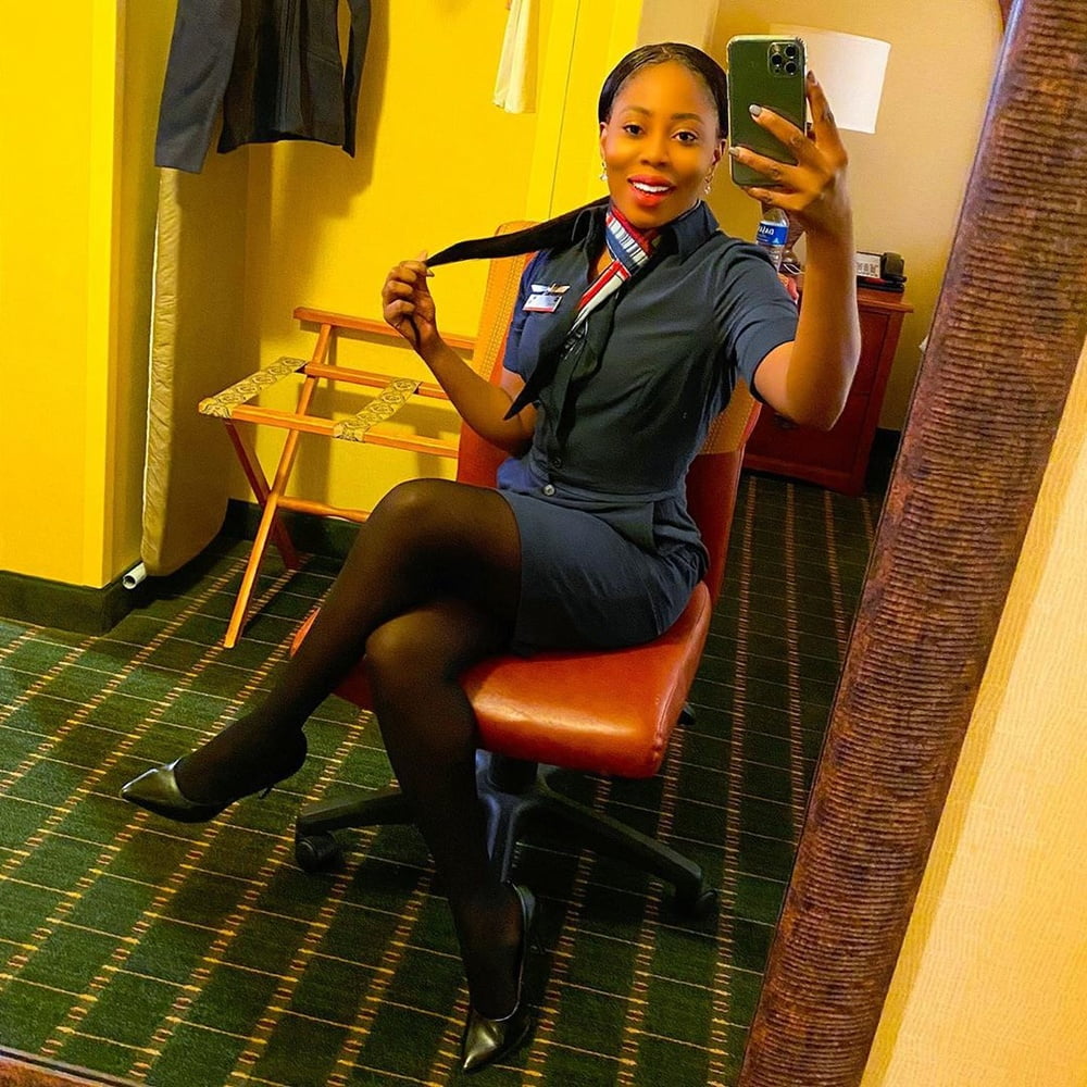 Amateur black Flight attendant also so horny - 27 Photos 