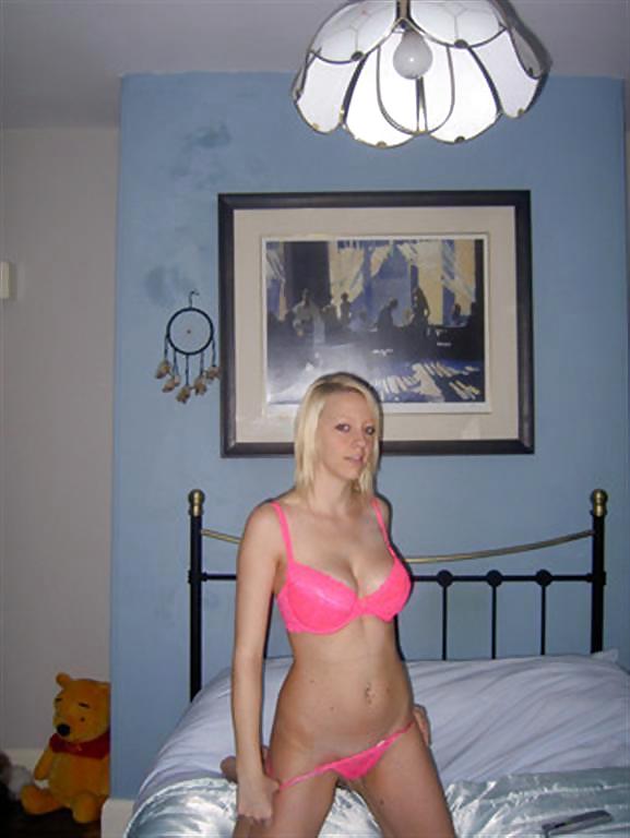 BUSTY BLONDE adult photos